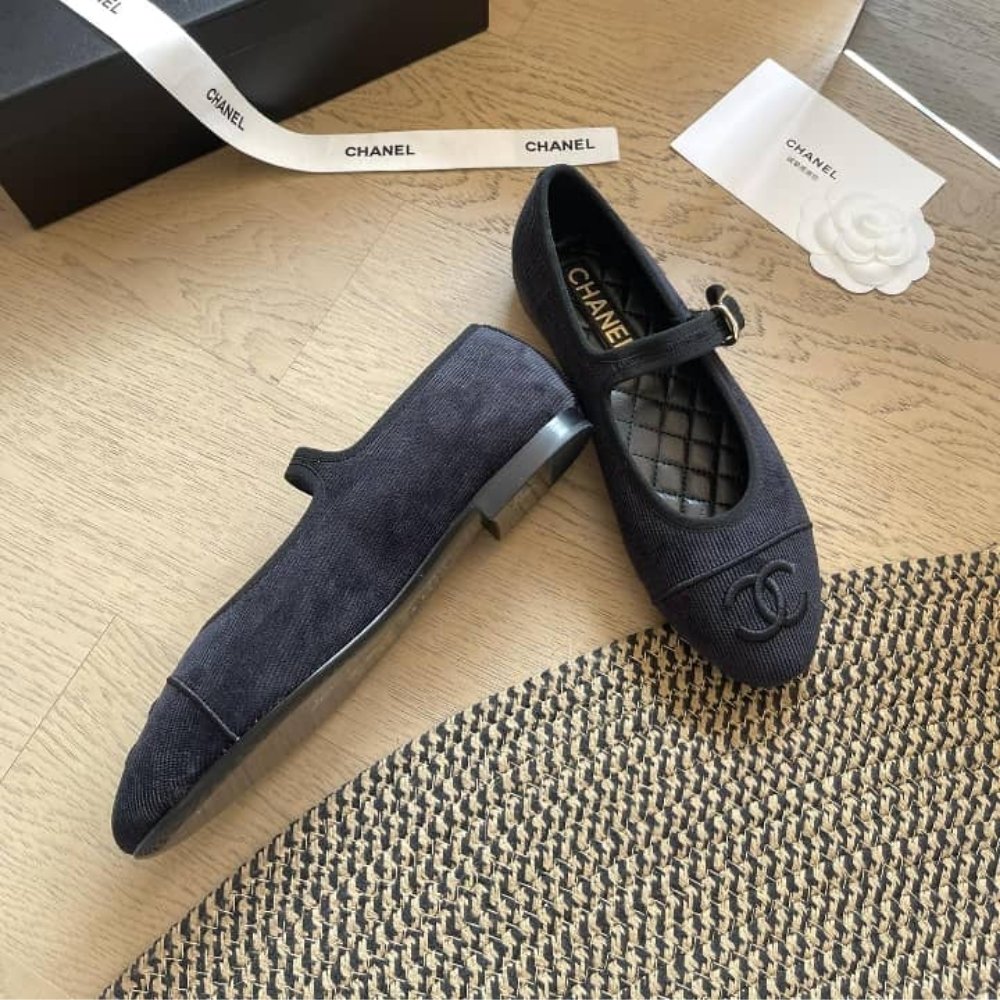 Ch**el Mary Jane Ballet Flat Black