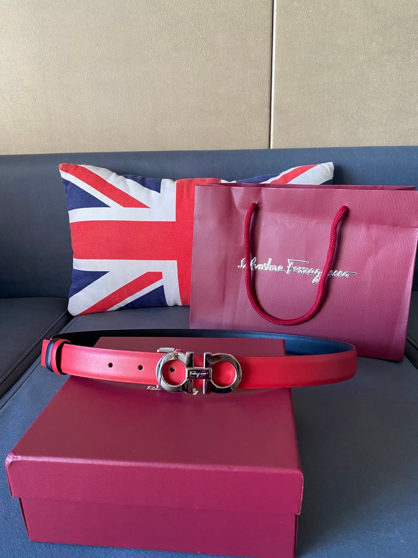 Salvatore Ferragamo Gancini Red Leather Belt With Gold Metal Buckle 2.5Cm