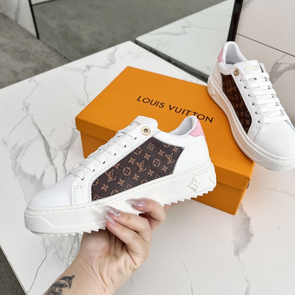 L0vis Vvtt0n X Takashi Murakami Time Out Sneaker White 1Agwol