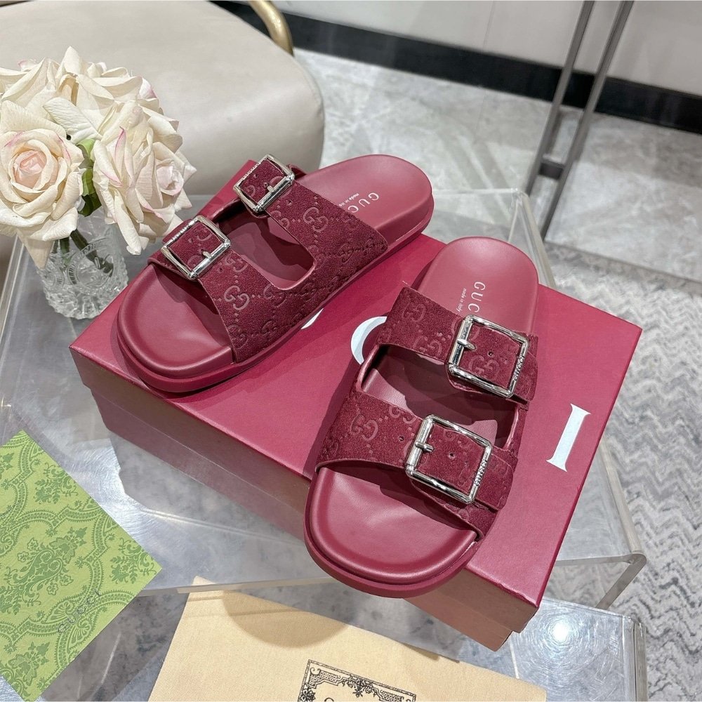 Gvc*1 Women’s Slide Sandal Burgundy