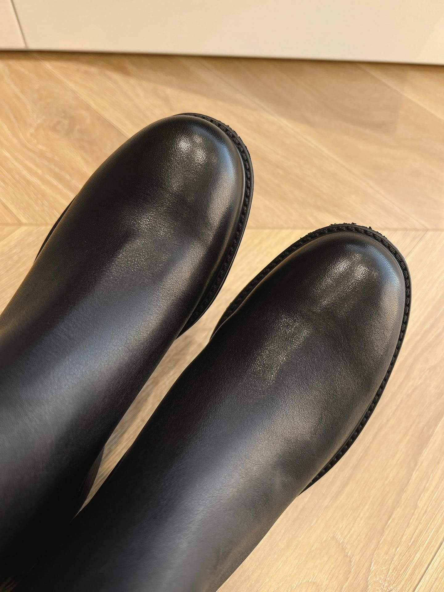 Gvc*1 Leather Ankle Boots Black