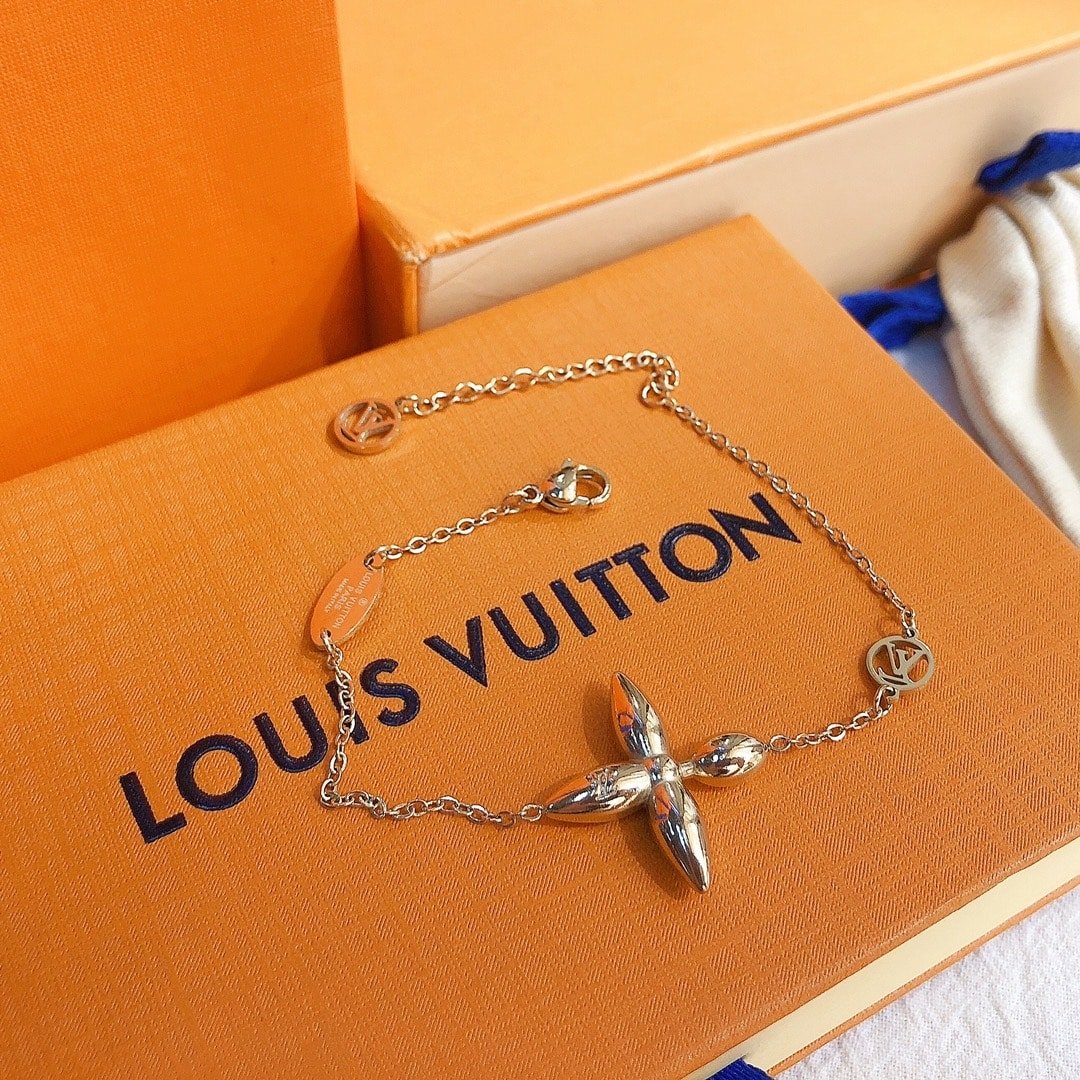 L0vis Vvtt0n L0visette Bracelet Gold M00372