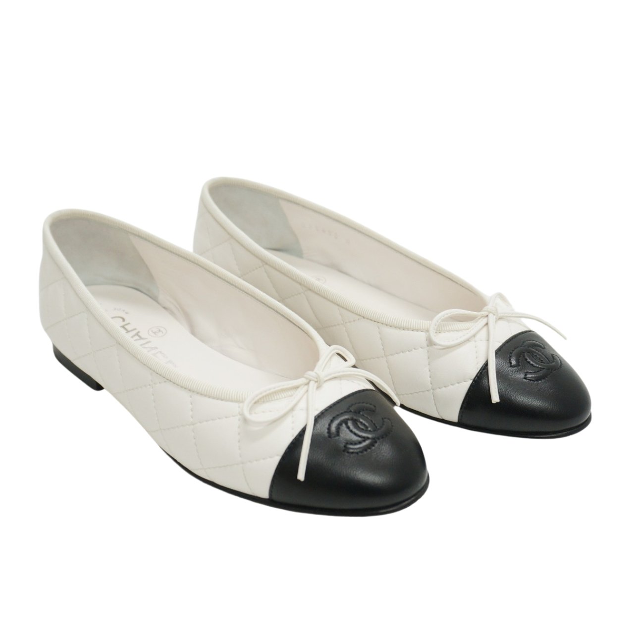 Ch**el Ballerina White And Black