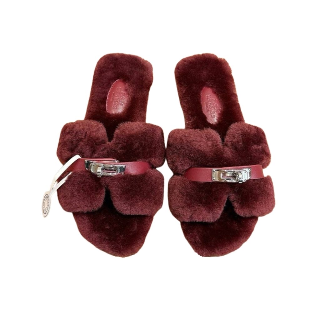H**me5 Shearling Fur Oran Silver Buckle Sandal Wine Red Wool