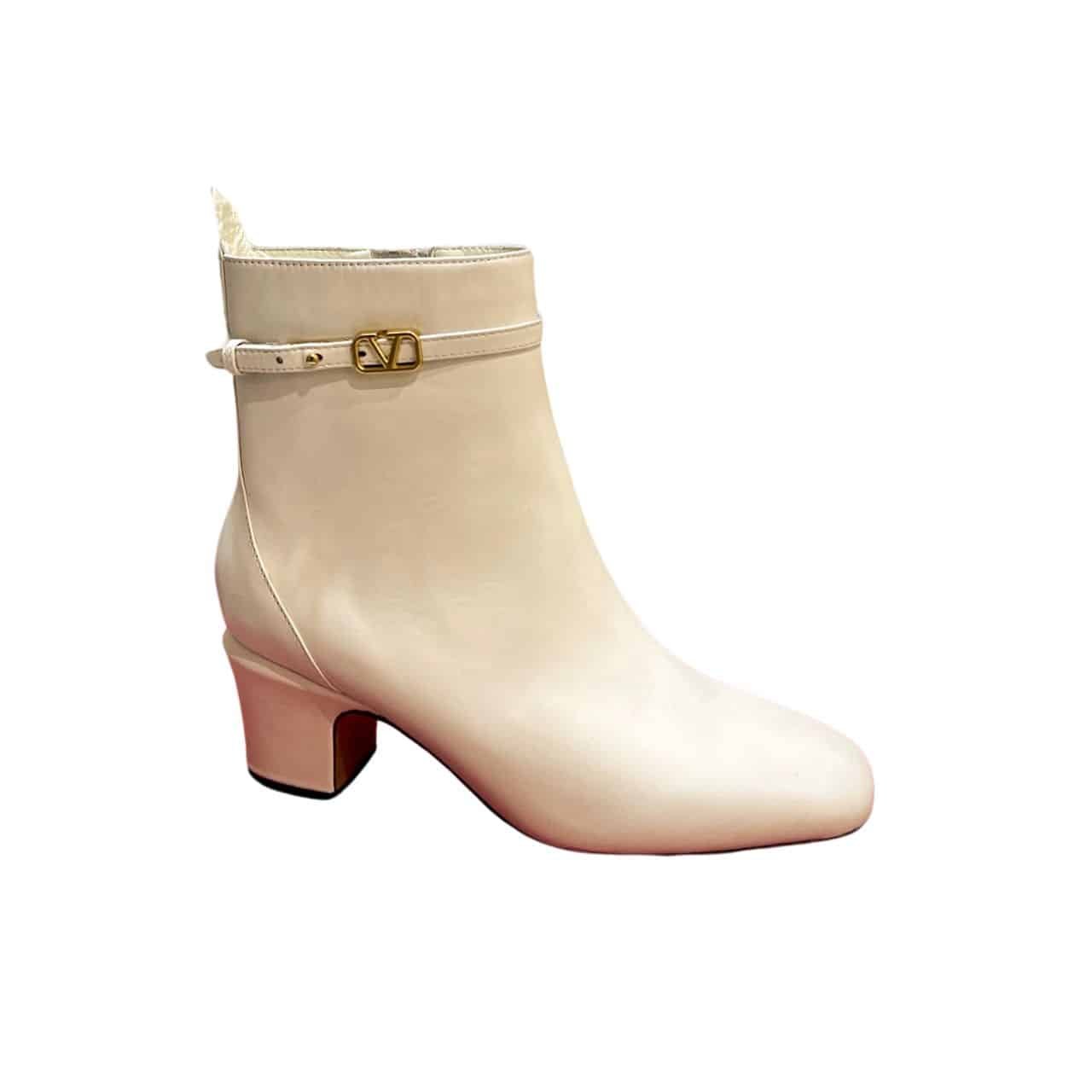 Va1e*ntin0 Garavani Tan Go Ankle Boot In Calfskin Leather White